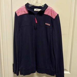 Vineyard Vines navy pullover, size small